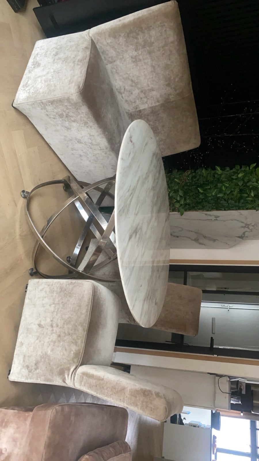 Eettafel/ salontafel marmer / stoelen taupe, Ophalen, Gebruikt, 4 tot 6 stoelen
