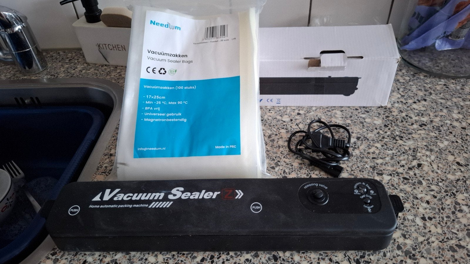 Vacuum Sealer Z - Zo goed als nieuw met zakken, Ophalen of Verzenden, Zo goed als nieuw