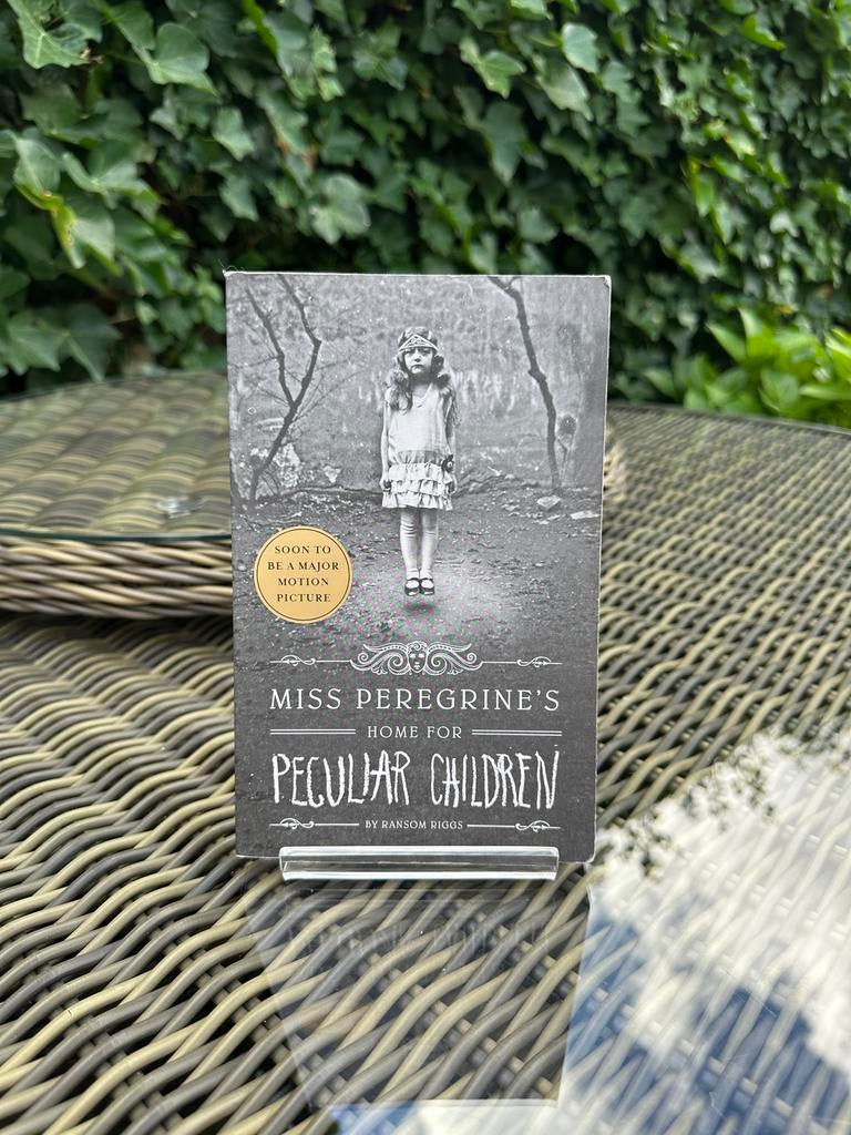 Miss Peregrine's Home for Peculiar Children - Ransom Riggs, Boeken, Ophalen of Verzenden, Zo goed als nieuw, Amerika