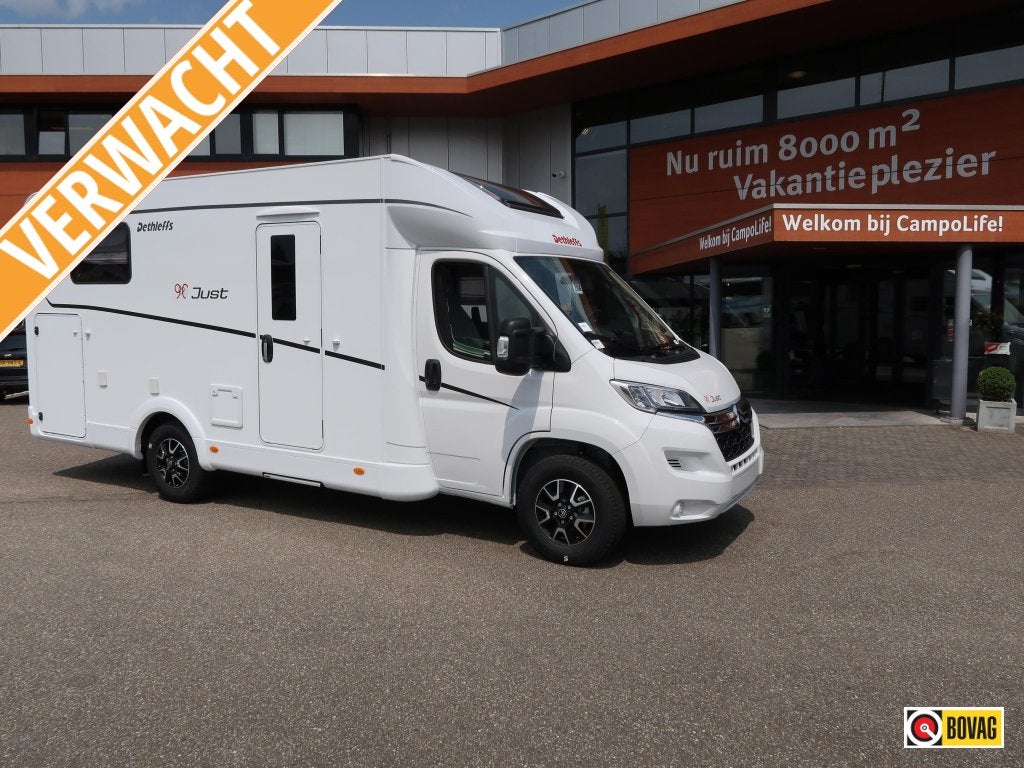 Dethleffs Just 90 6812 T ALS NIEUW!, Caravans en Kamperen, Campers, 6 tot 7 meter, Luifel, Dethleffs, Overige merken