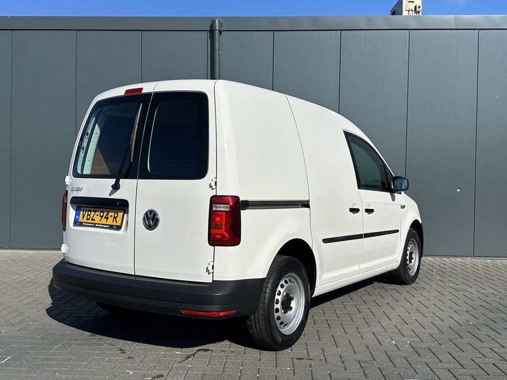 Volkswagen Caddy 2.0 TDI 102 PK / EURO 6 / L1H1 / 1e EIGENAA, Voorwielaandrijving, Gebruikt, Euro 6, 4 cilinders