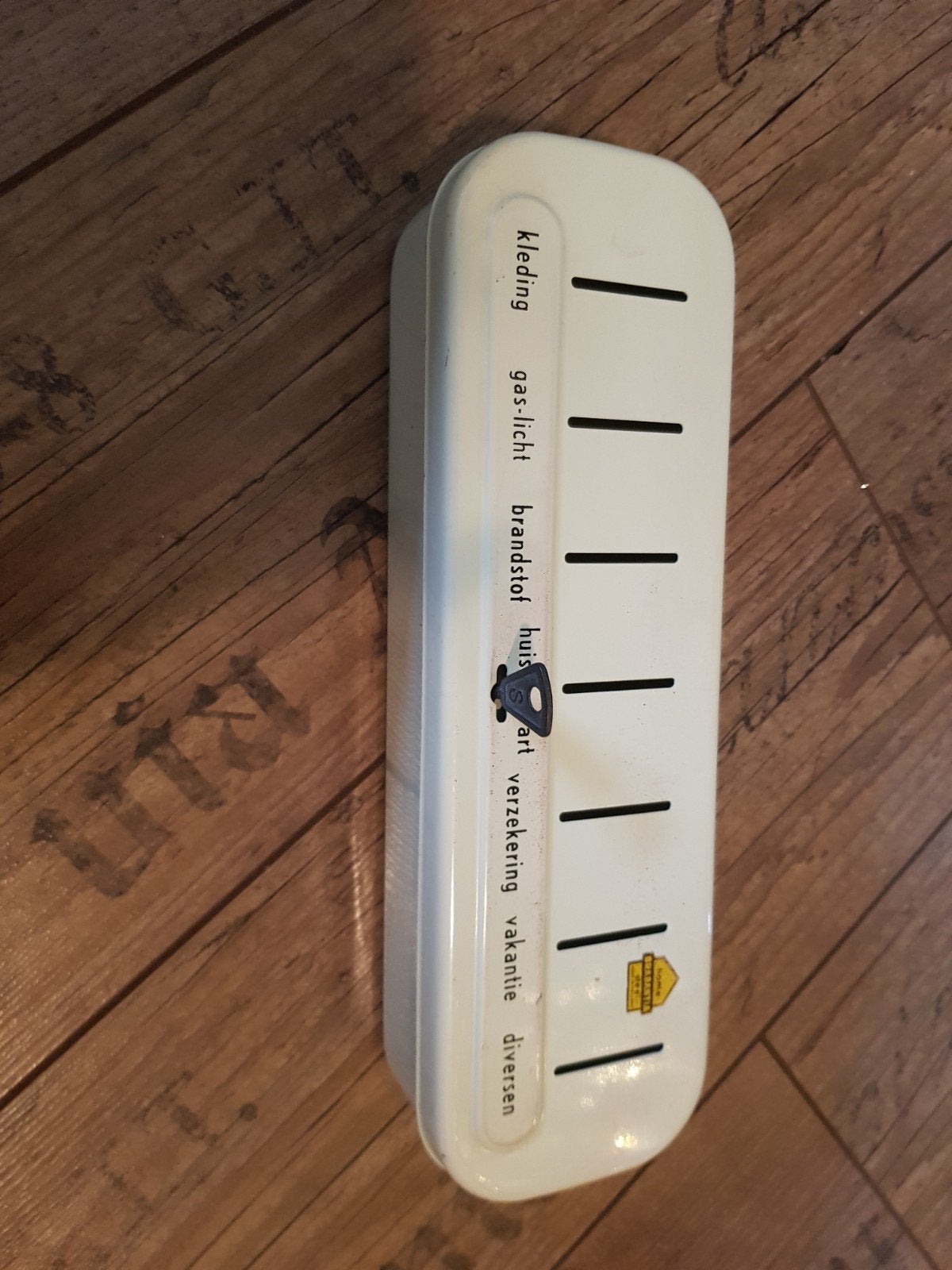 Oude brabantia huishoudspaarpot met sleutel jaren 50, Verzamelen, Spaarpotten, Ophalen of Verzenden, Zo goed als nieuw, Metaal of Blik