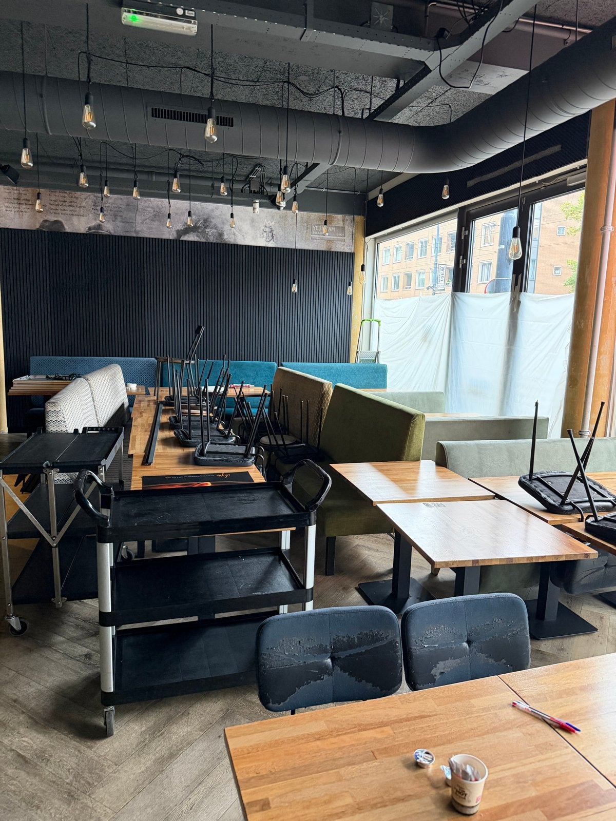 Horeca Inventaris - stoelen en Banken, Ophalen, Gebruikt, Complete inventaris