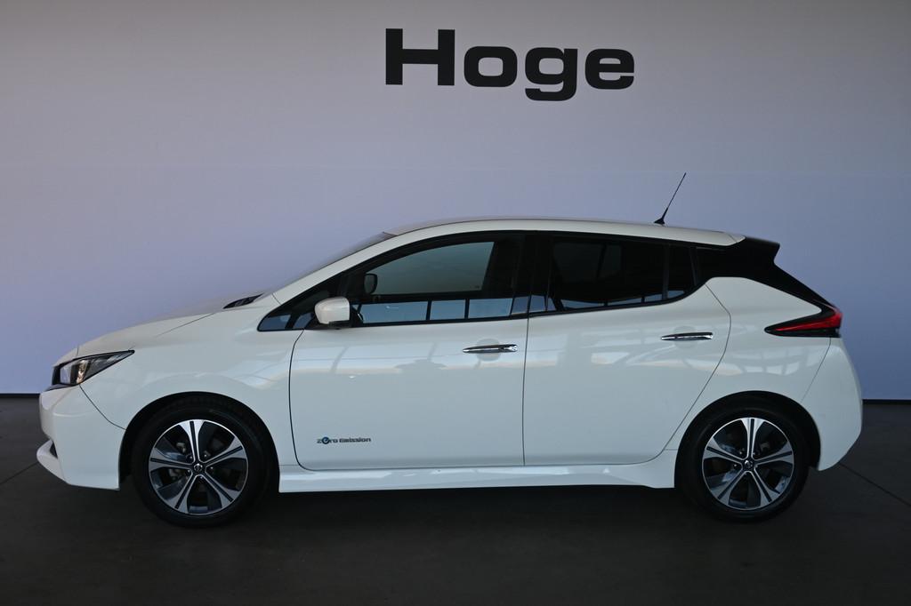 Nissan Leaf N-Connecta 40 kWh Automaat Navigatie Stoelverwar, Auto's, Nissan, Stof, Gebruikt, Wit, Origineel Nederlands