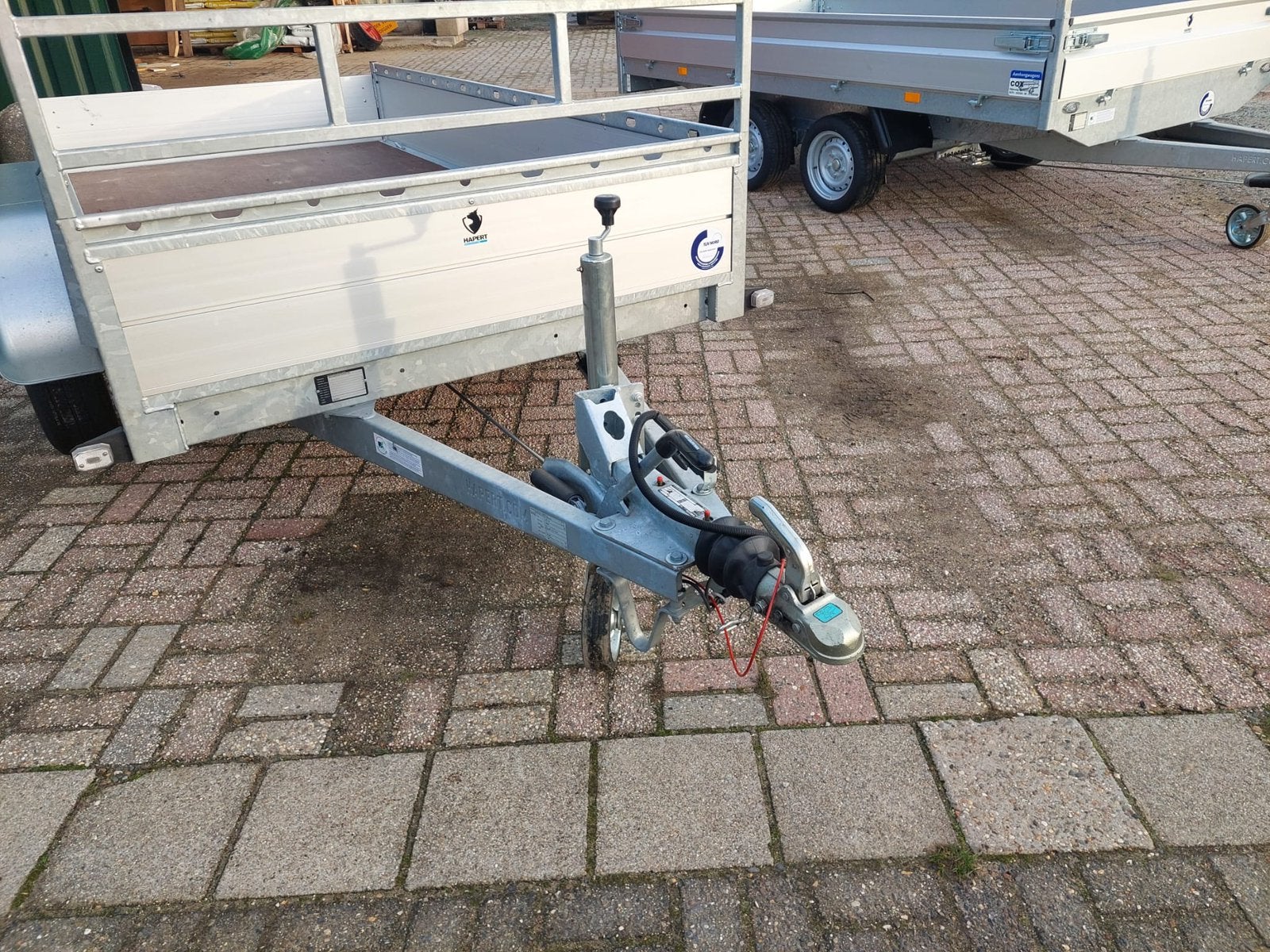2 Hapert aanhangwagens, zie beschrijving, Ophalen, Zo goed als nieuw