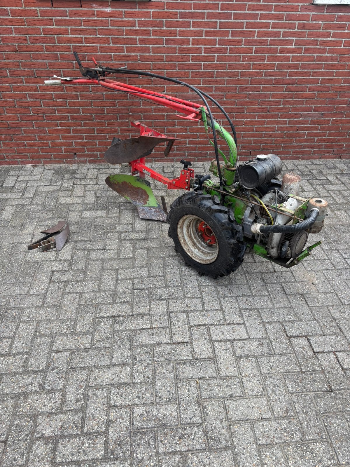 agria 2400 tuinfrees tuinploeg tuintrekker tuinmachine, Ophalen