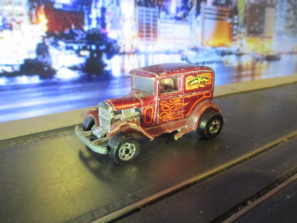 1932 Ford Early Times Delivery Vicky - Hot Wheels bruinmet., Ophalen of Verzenden, Nieuw, Auto