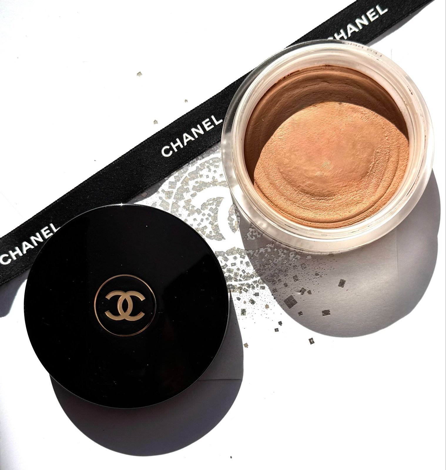 Chanel Les Beiges Healthy Glow Bronzing Cream 30g, Bruin, Gehele gezicht, Ophalen of Verzenden, Zo goed als nieuw