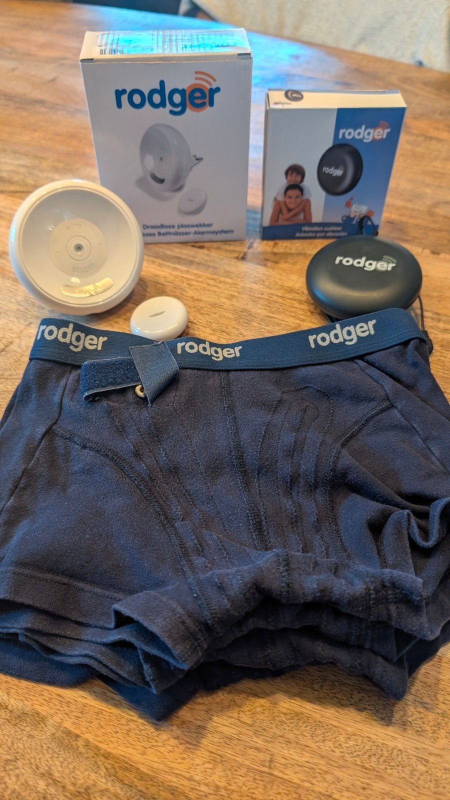 Rodger plaswekker set met 4 broekjes (maat 128 & 140), Ophalen of Verzenden, Gebruikt, Rodger, Jongen of Meisje