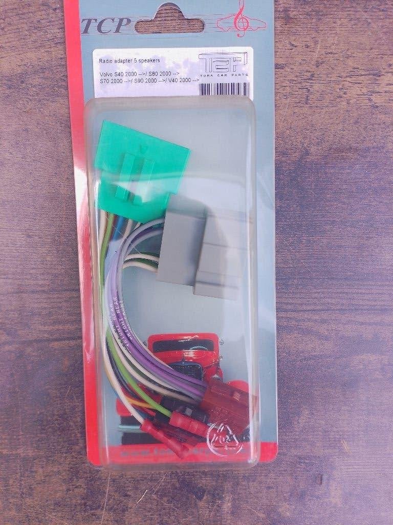 ISO Radio aansluitkabel Volvo S40 S70 S80 V40 vanaf 2000, Gebruikt, -, -, Ophalen of Verzenden