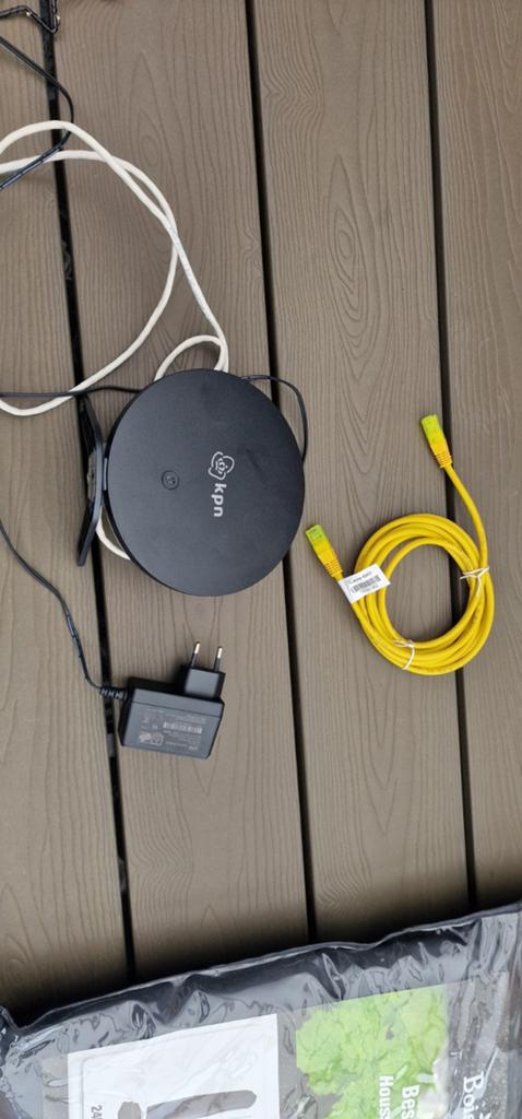KPN Super Wifi 2.0 Router - Zo goed als nieuw, Computers en Software, Ophalen, Zo goed als nieuw, Router, KPN