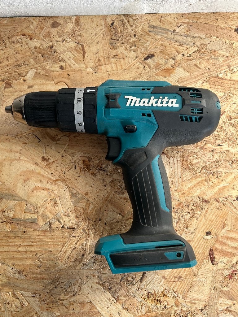 Makita body accuklop-boormachine HP488D