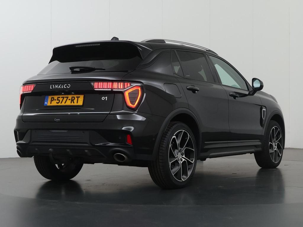 Lynk & Co 01 1.5 | Trekhaak | Panoramadak | 360 Camera | DAB, Auto's, Lynk & Co, Stof, Bedrijf, 1854 kg, Hybride Elektrisch/Benzine
