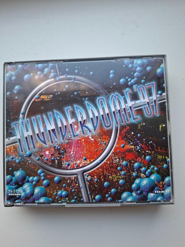 Thunderdome 1997    dubbel cd, Cd's en Dvd's, Ophalen of Verzenden, Zo goed als nieuw