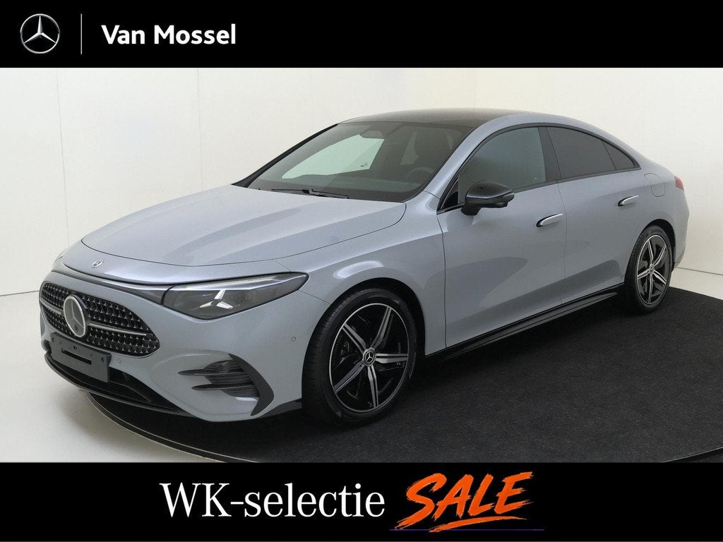 Mercedes-Benz CLA-klasse 180 Business Solution AMG / Night/, Auto's, 136 pk, 4 cilinders, 1505 kg, Nieuw
