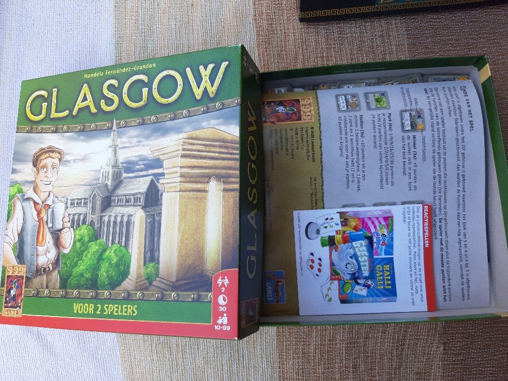Glasgow - Bordspel - 2-spelersspel, 999 Games, Hobby en Vrije tijd, Gezelschapsspellen | Bordspellen, Ophalen, Zo goed als nieuw