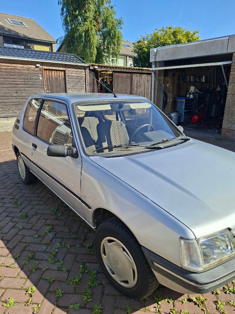 peugeot 205 automatic 1600, Particulier, Te koop