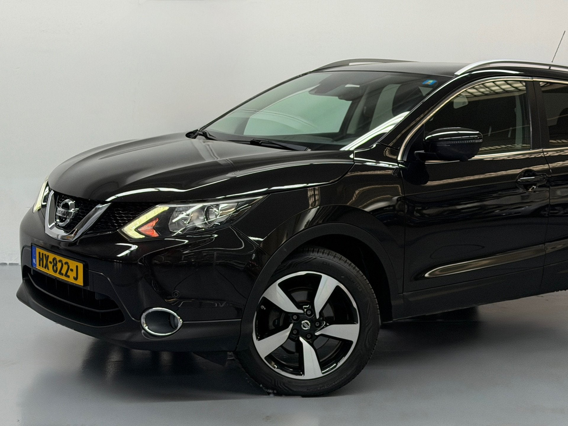 Nissan Qashqai 1.2 Connect Edition PANO 360 1 jaar Garantie, Auto's, Voorwielaandrijving, Dealer onderhouden, Stof, Gebruikt