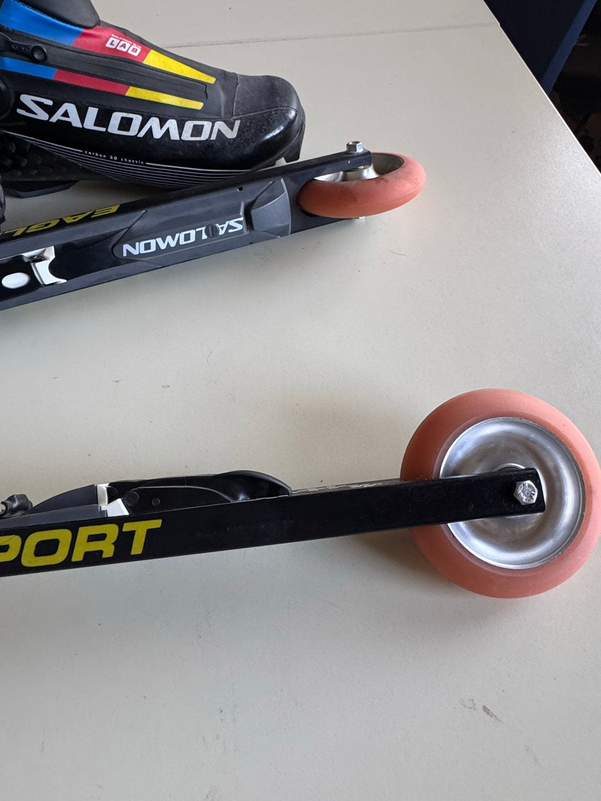 Salomon Langlauf Rollerski's met schoenen, Ophalen of Verzenden, Nieuw