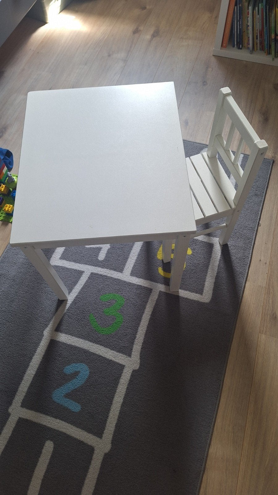 Houten kinder tafel en stoel, Kinderen en Baby's, Kinderkamer | Tafels en Stoelen, Ophalen of Verzenden, Gebruikt, Tafel(s) en Stoel(en)