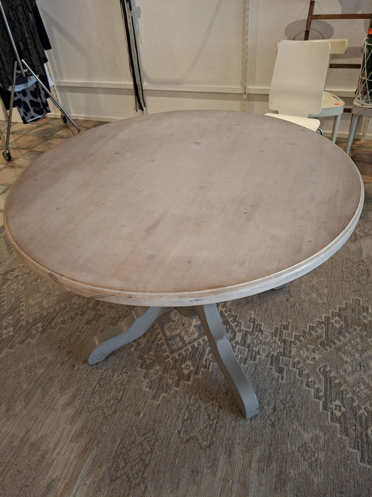 Houten ronde eettafel, Huis en Inrichting, Tafels | Eettafels, Ophalen, Gebruikt, 100 tot 150 cm, Rond