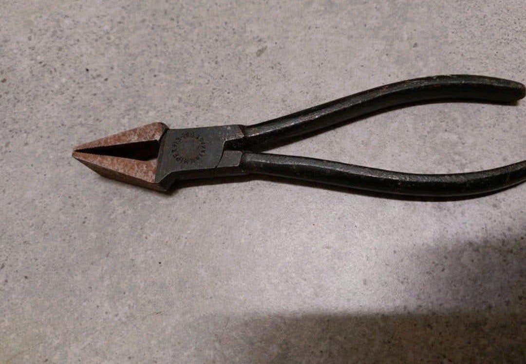 KNIPEX 913 glasbreektang Zettang felstang
Hier over voor de, Ophalen of Verzenden, Gebruikt