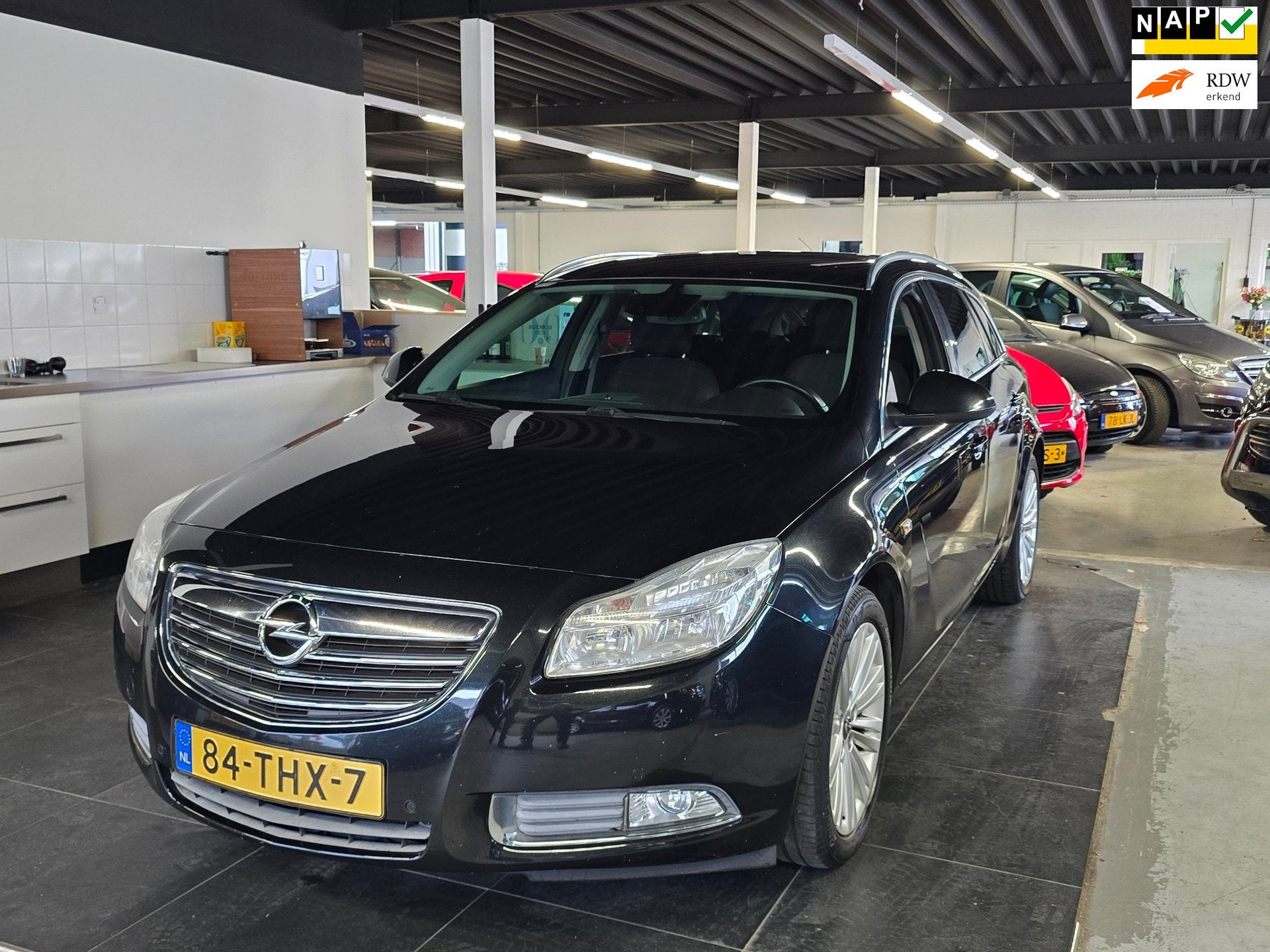 Opel Insignia Sports Tourer 1.4 Turbo EcoFLEX Business Editi, Auto's, Opel, Euro 5, Stof, Gebruikt, Zwart