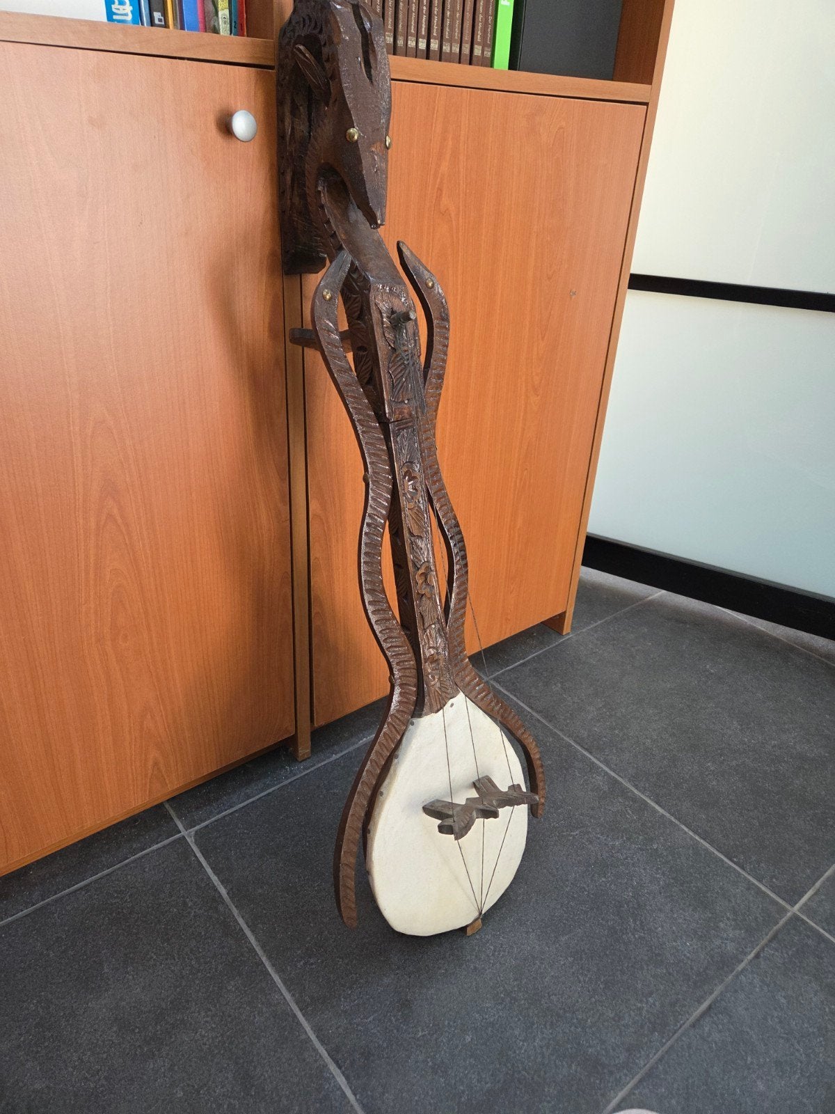 Uniek handgesneden snaarinstrument - decoratief, Ophalen, Gebruikt, Luit, Saz of Bouzouki