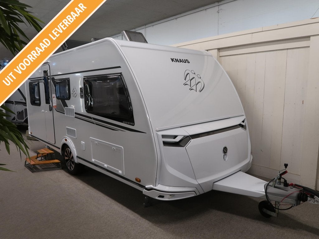 Knaus Sudwind Black Selection 500 EU BED VAN 217CM LANG, Caravans en Kamperen, Caravans, Rondzit, Overige typen, 5 tot 6 meter