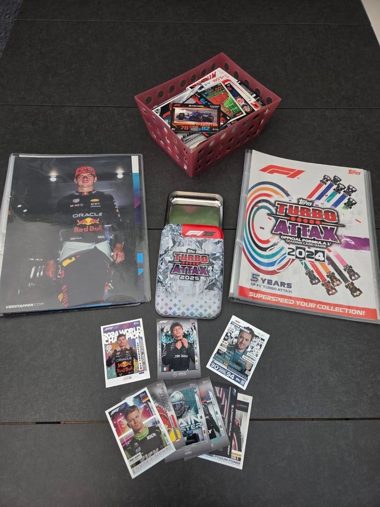 F1 Attax kaartjes, Ophalen of Verzenden, Zo goed als nieuw, Meerdere plaatjes