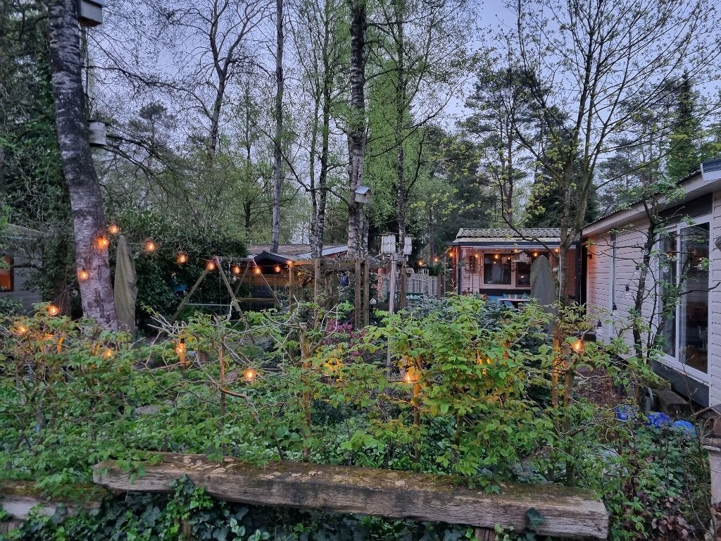Ruim, gemeubileerd, chalet met 3 slaapkamers op eigen grond, Huizen en Kamers, Noord-Brabant, 68 m², Verkoop zonder makelaar, Chalet