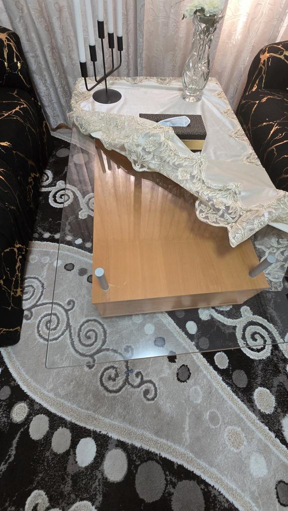 Twee banken en een tafel, Ophalen, Gebruikt, 75 tot 100 cm