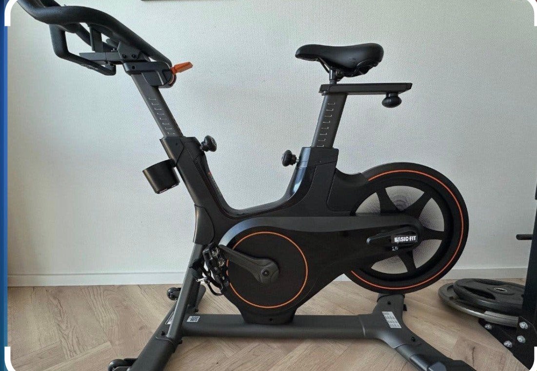 Basic fit Spinningfiets Matrix Home trainer, Ophalen, Zo goed als nieuw, Hometrainer