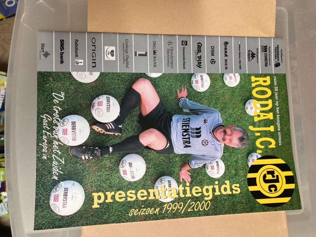 PRESENTATIEGIDS RODA JC 99-00, Verzamelen, Ophalen of Verzenden, Zo goed als nieuw, Roda JC, Overige typen