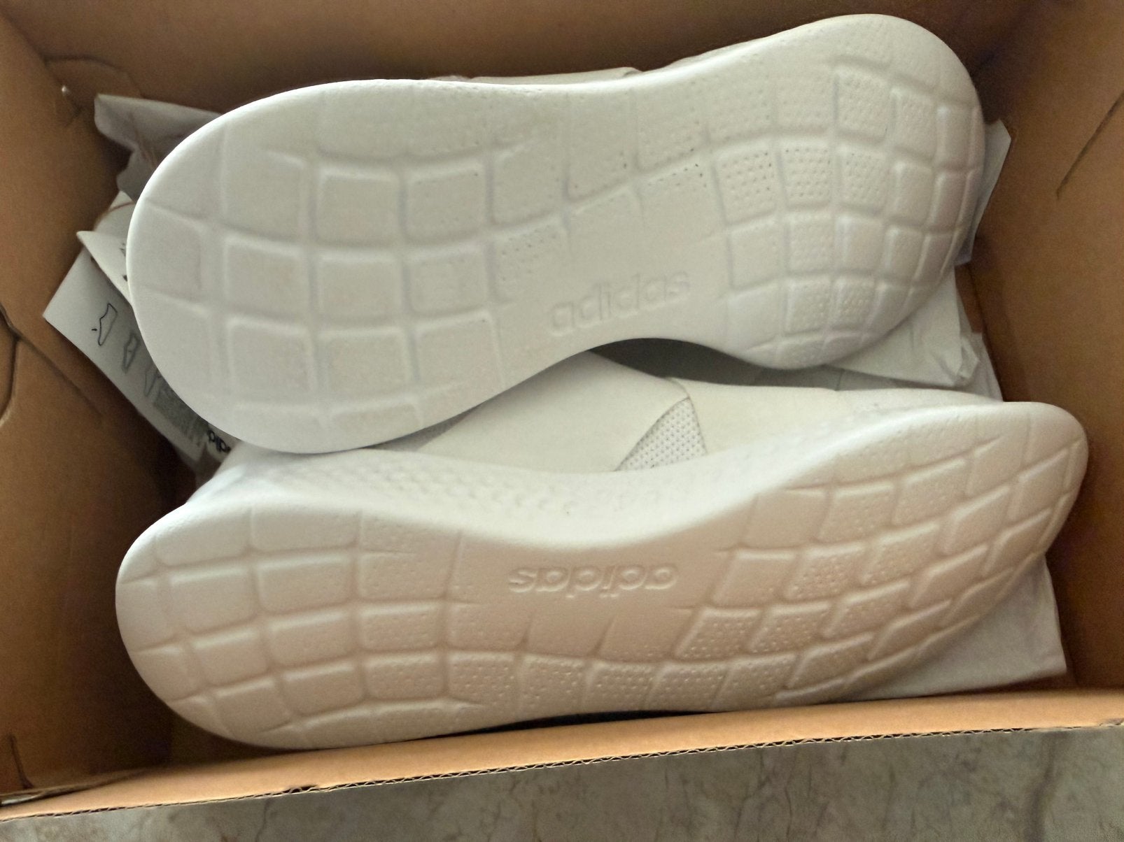 PARTIJ ADIDAS DAMESSCHOENEN – 21 PAAR!, Kleding | Dames, Ophalen of Verzenden, Nieuw, Zwart, Sneakers of Gympen