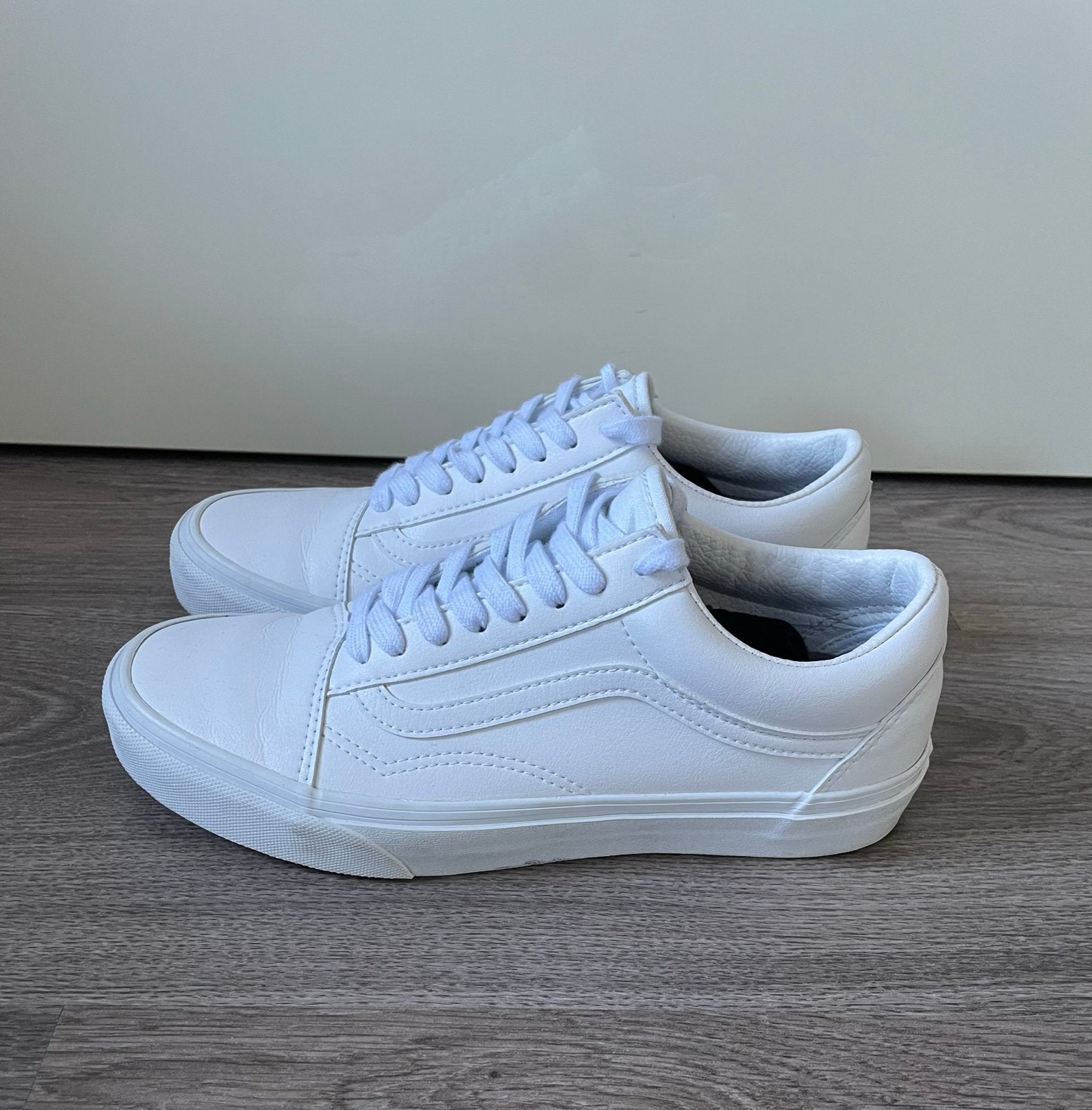 Vans old skool leather true white - maat: 39, Wit, Ophalen of Verzenden, Sneakers of Gympen, Zo goed als nieuw