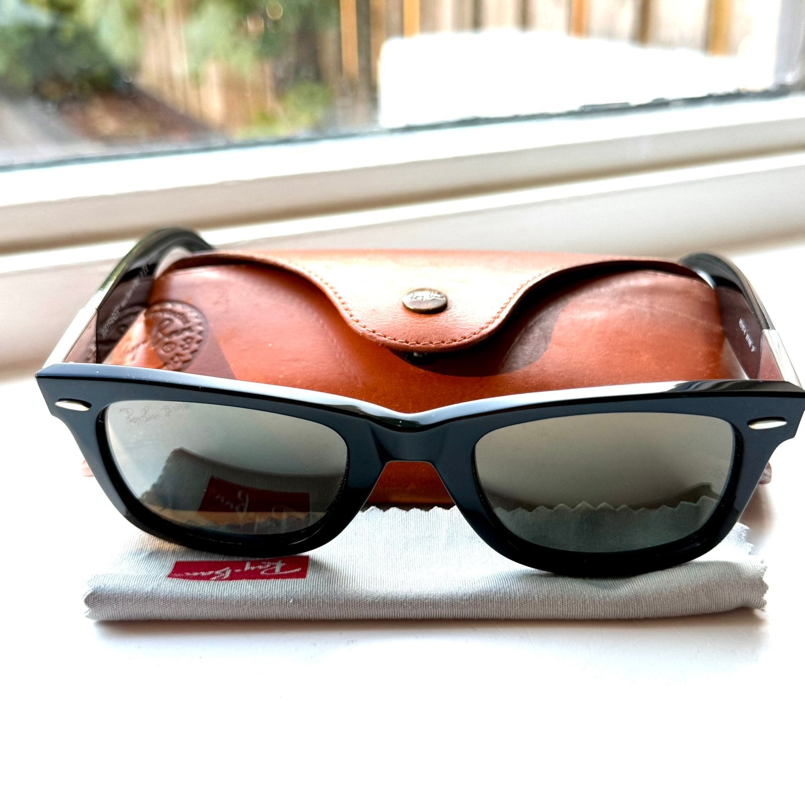 Ray-BanWayfarer 2157K UltraWhite Gold 901/M6 Limited Edition, Ophalen of Verzenden, Zo goed als nieuw, Ray-Ban