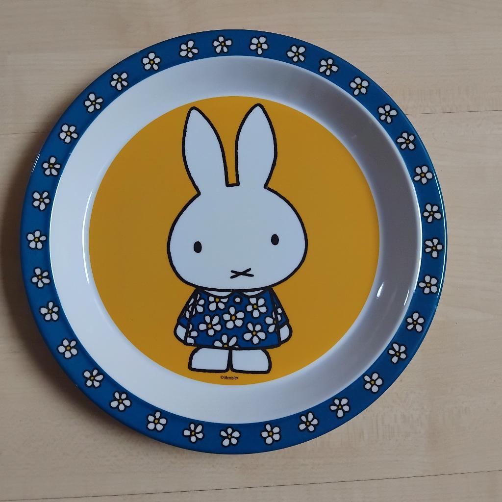 Nijntje, bordje, puzzel, kapstokje en knuffeltje, Ophalen of Verzenden, Gebruikt