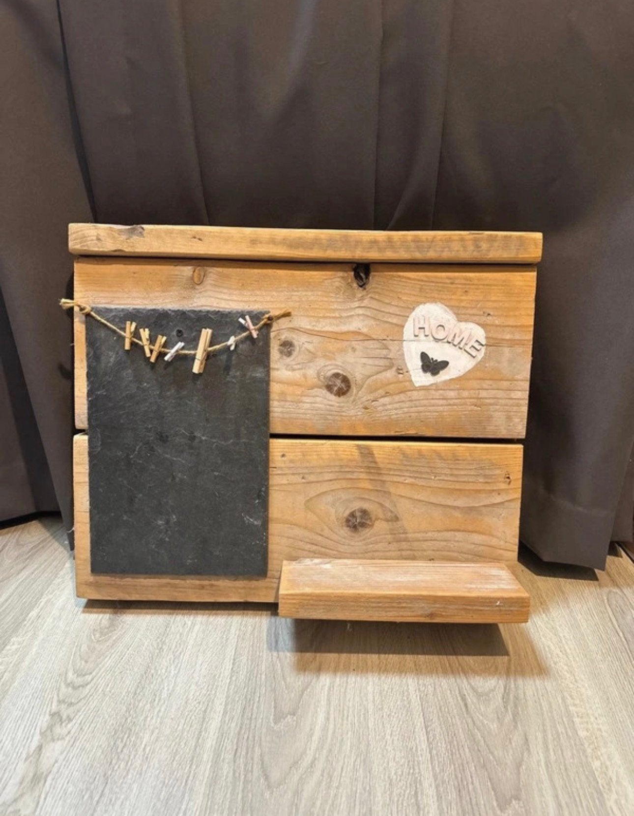Wanddecoratie steigerhout met plank en krijtbord incl knijpe, Ophalen, Zo goed als nieuw