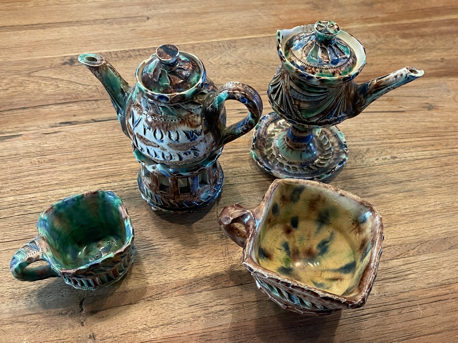 Antieke Majolica theeset - Vrouw Buurt, Ophalen of Verzenden