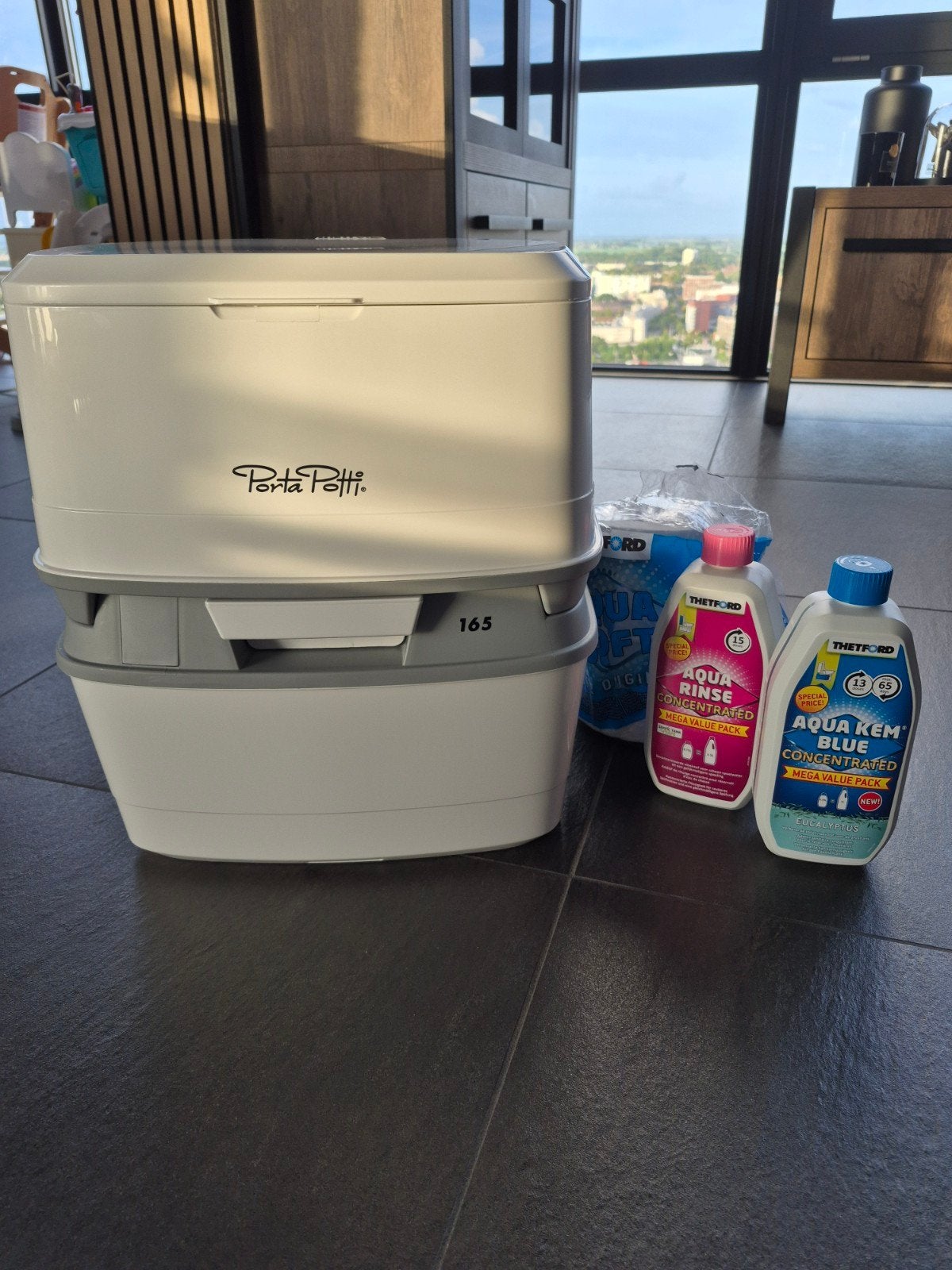 Thetford Porta Potti 165 - Draagbaar Toilet met Vloeistoffen, Ophalen, Zo goed als nieuw