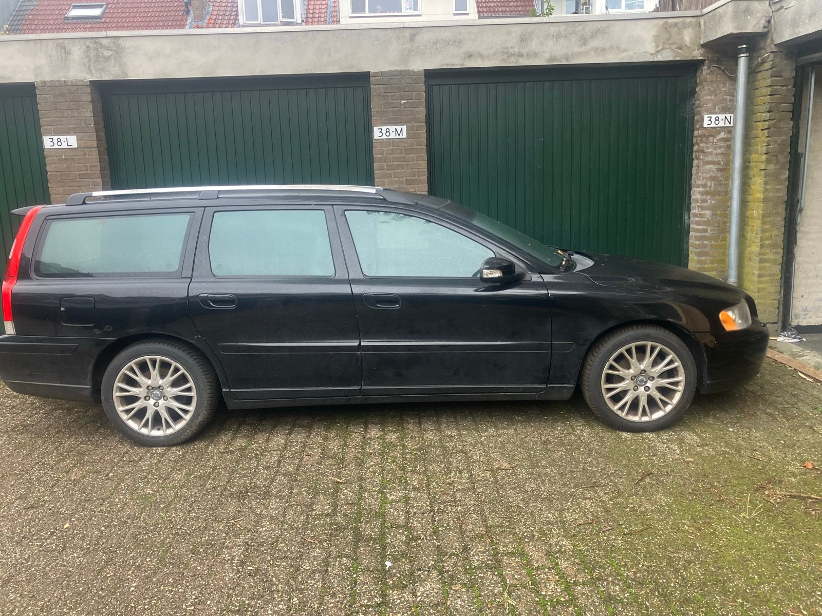 Volvo V70 2.4 140PK 2007 Zwart, Auto diversen, Ophalen, Zwart, Stationwagon, Volvo
