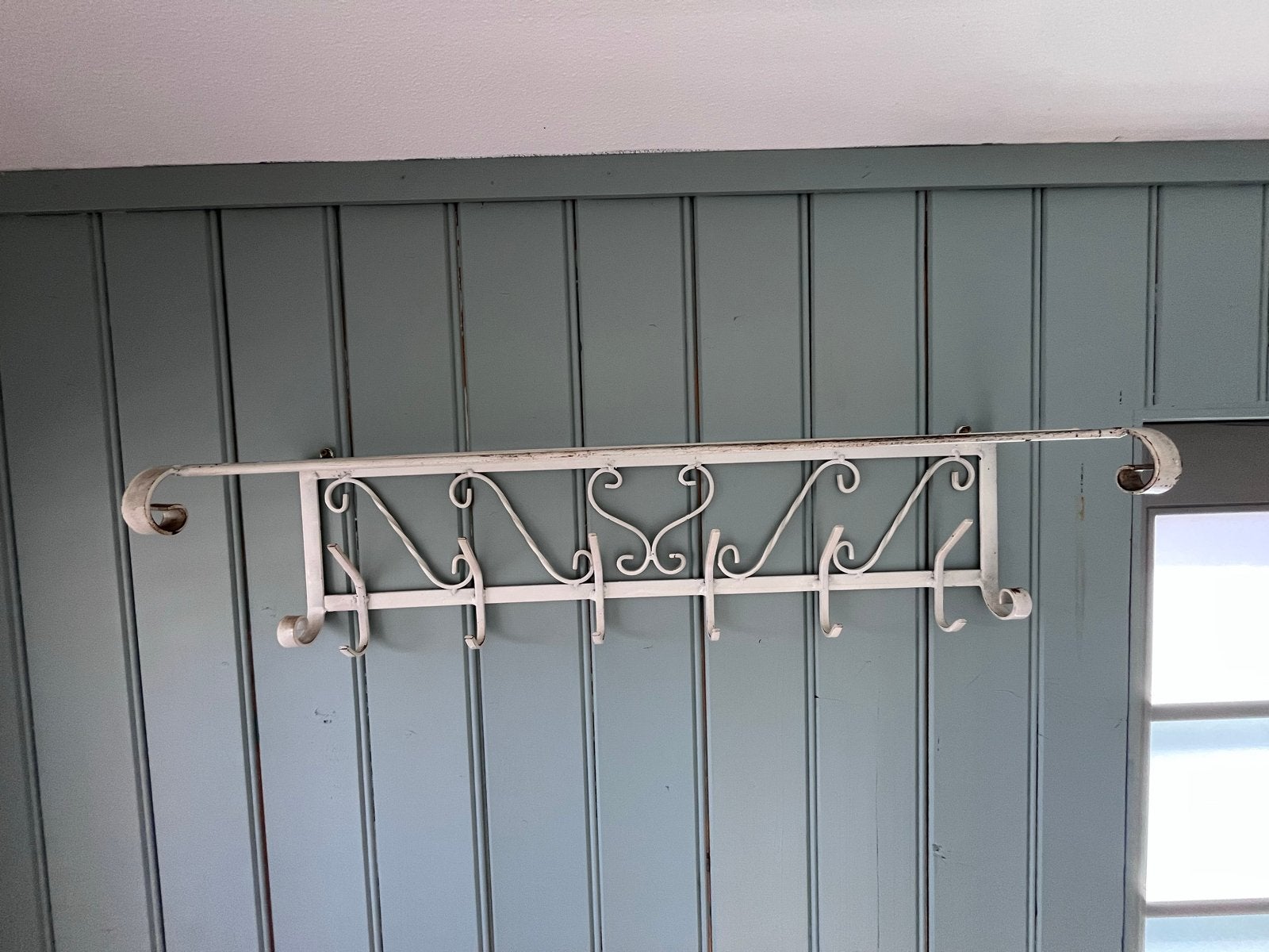 Vintage metalen wandkapstok met hoedenplank, Gebruikt, Minder dan 100 cm, Metaal, Ophalen
