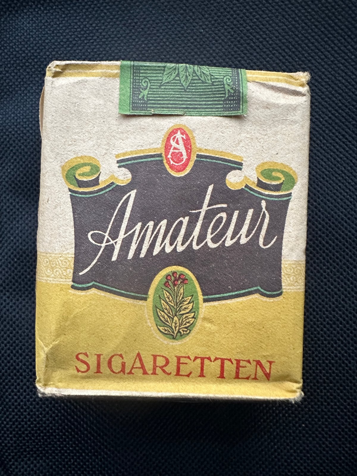 ZELDZAAM Vintage Amateur Sigaretten vol pakje – WOII periode, Ophalen of Verzenden, Nederland