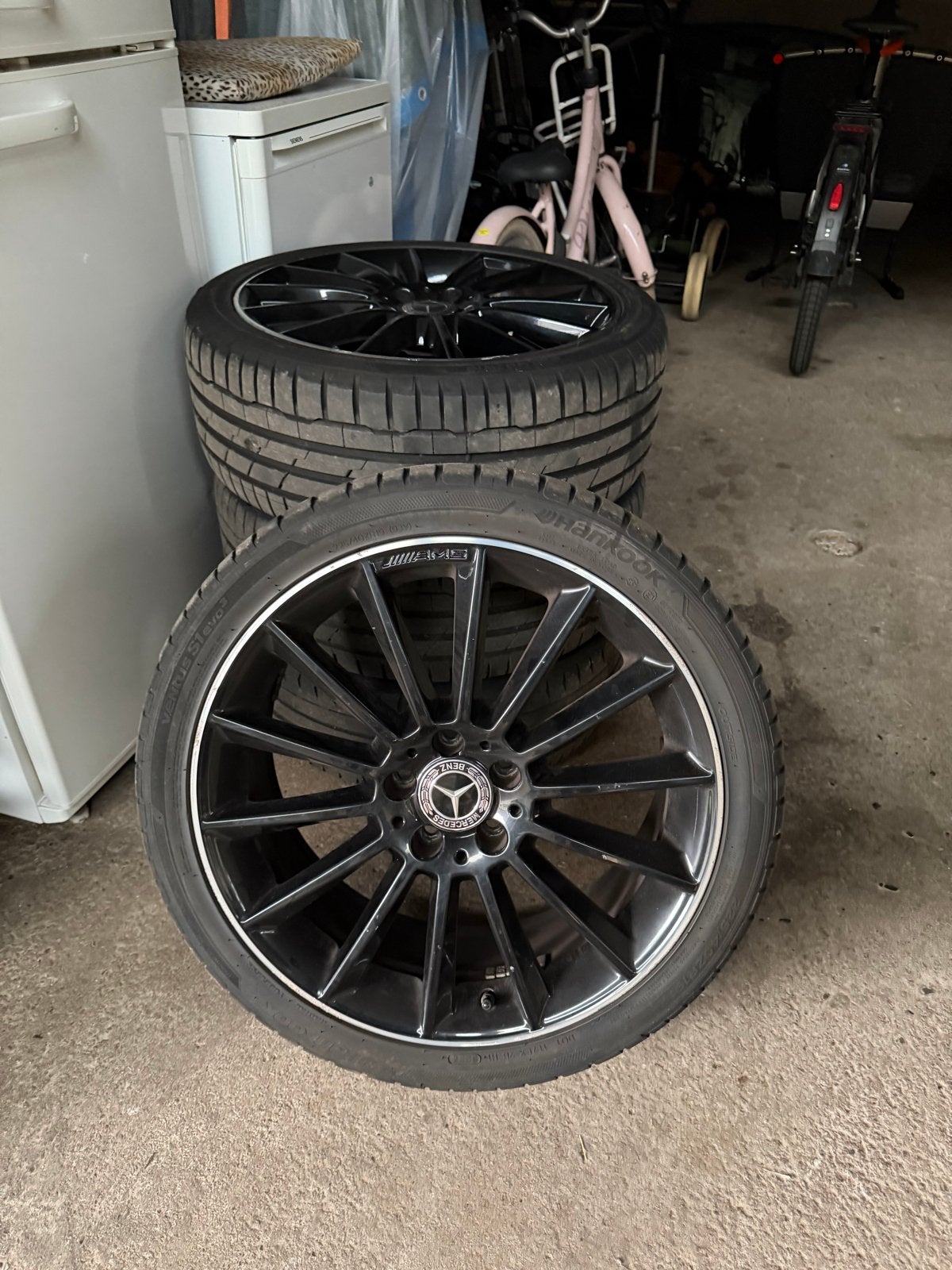 Originele Mercedes AMG velgen A klasse met goede banden, 19 inch, Gebruikt, Banden en Velgen, Ophalen of Verzenden