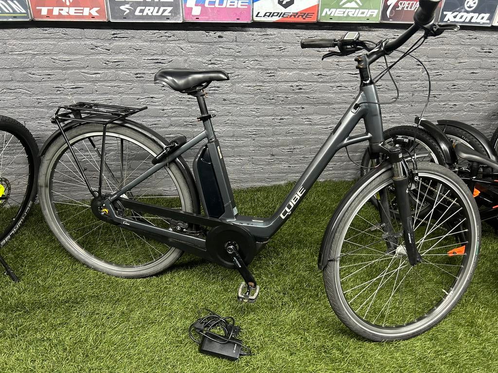 Cube Town Hybrid One 400 elektrische fiets Cube E-Bike, Fietsen en Brommers, Fietsen | Dames | Damesfietsen, Ophalen, Zo goed als nieuw