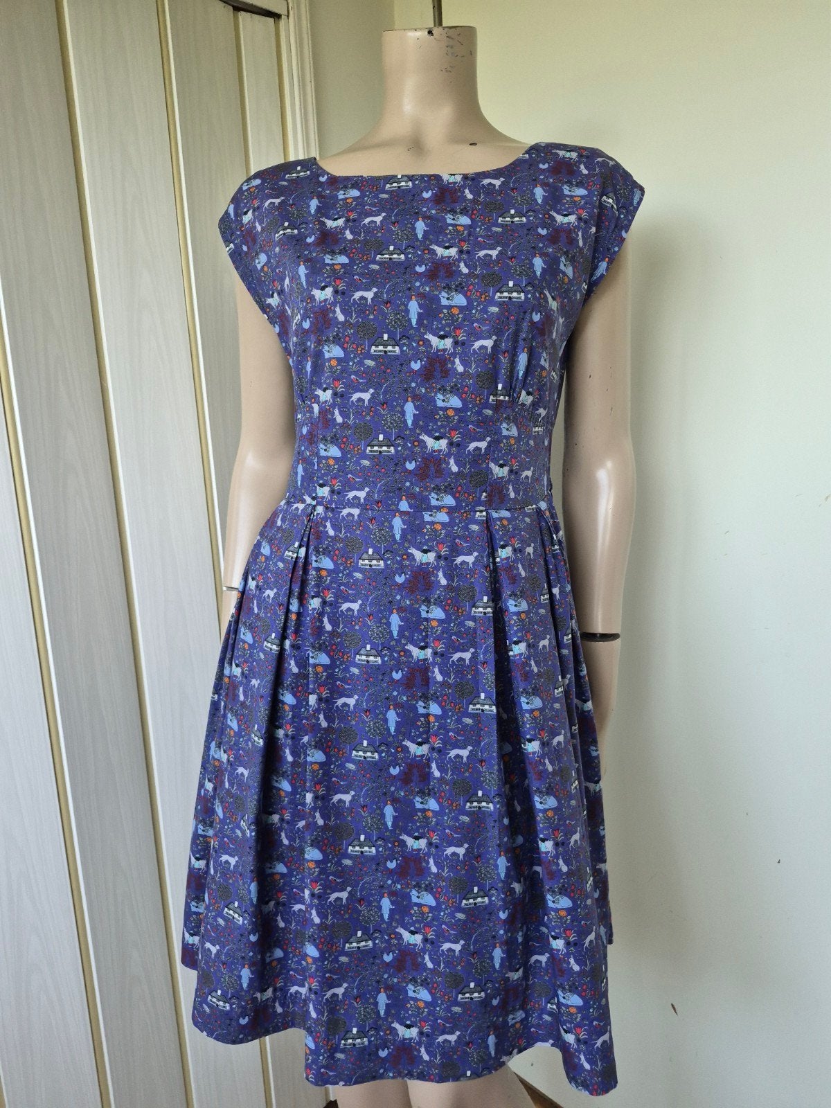 Louche vintage stijl 50's jurk/dress katoen country print ma, Maat 38/40 (M), Blauw, Ophalen of Verzenden, Zo goed als nieuw