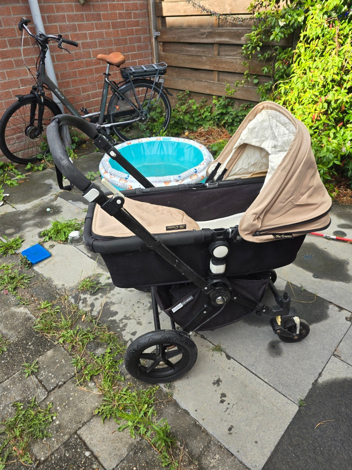 Mutsy kinderwagen met reiswieg - Re-Covers, Ophalen, Gebruikt, Mutsy, Met reiswieg