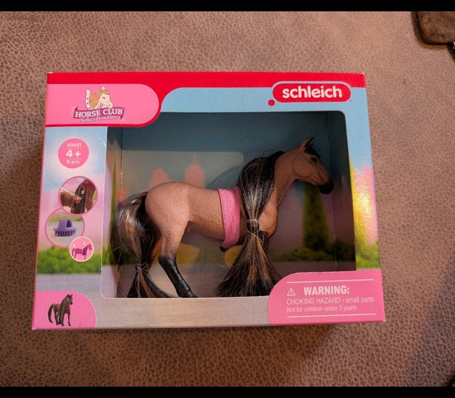 Nieuw in doos Schleich 42621 paard met accessoires, Ophalen of Verzenden, Nieuw
