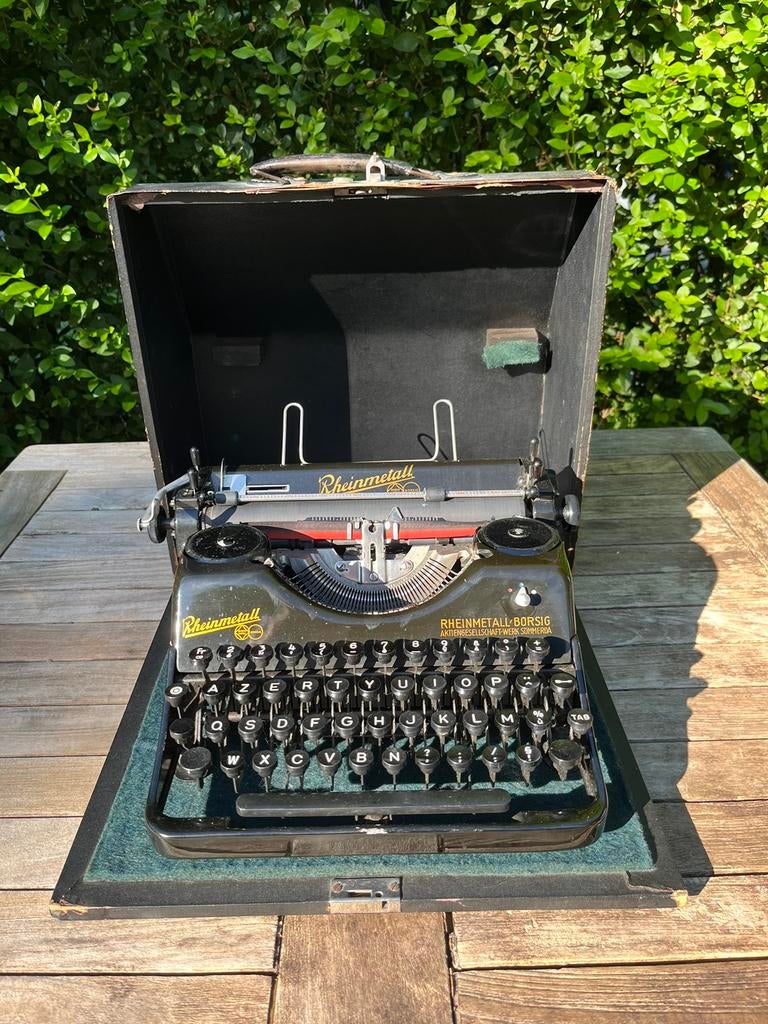 Rheinmetall Borsig 1940 Draagbare Typemachine met Hardcase, Diversen, Typemachines, Ophalen of Verzenden